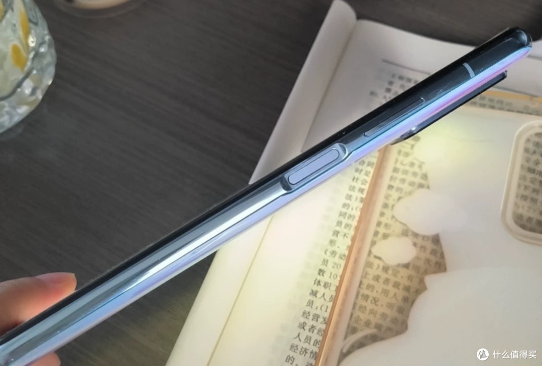 创作赢必中券之评测荣耀v30手机