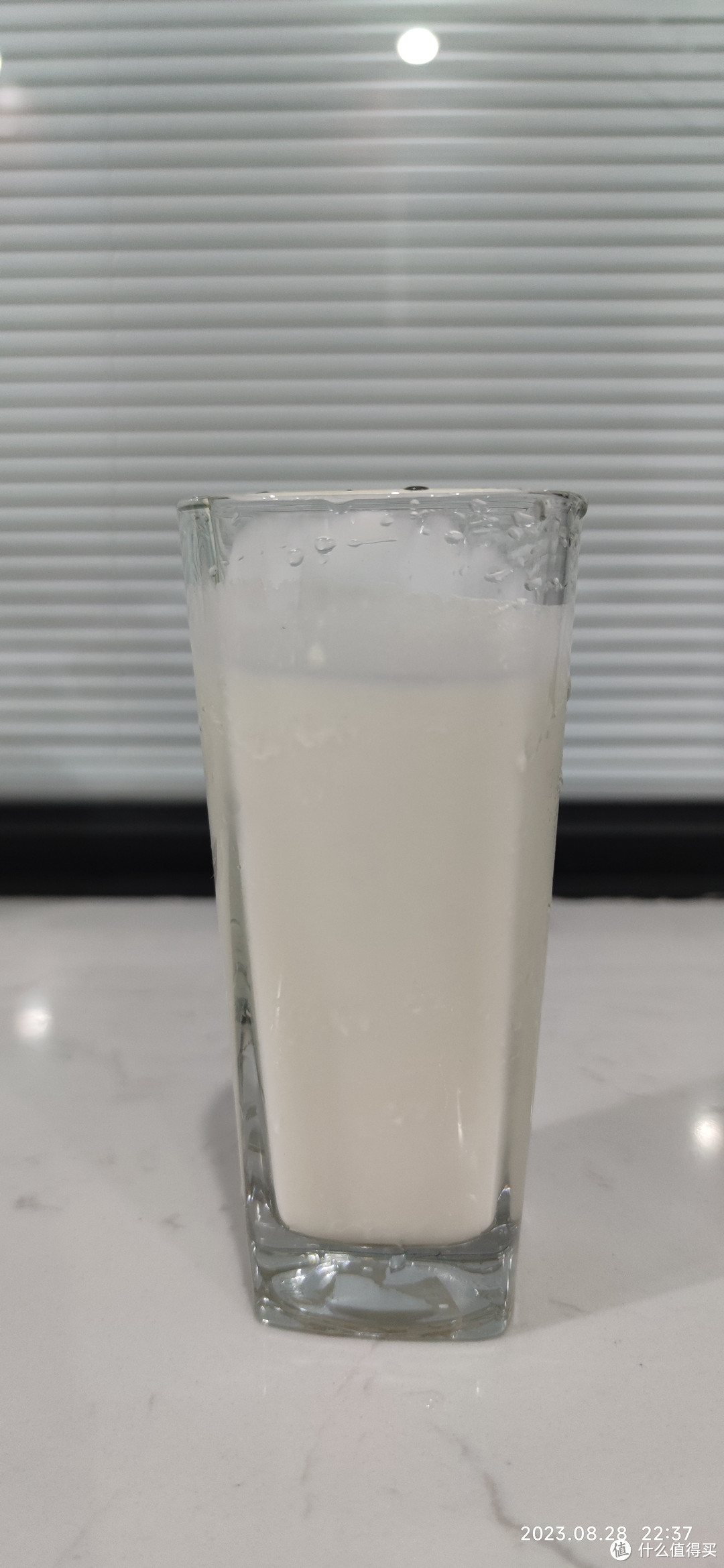 虽然这个奶是桶装的，但是是我喝过最浓郁的酸奶！