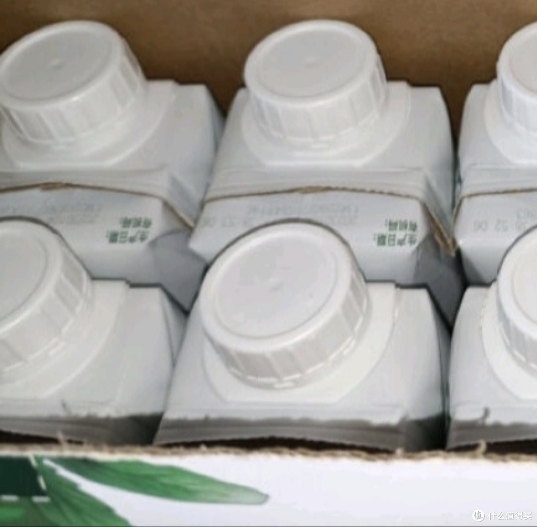 【使用体验】伊利金典有机全脂纯牛奶 梦幻盖原生高钙牛奶 送礼