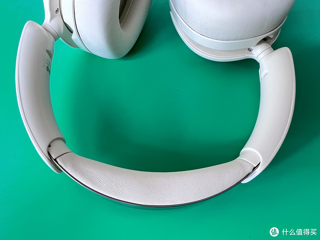 佩戴舒适，音质超群：体验灵野G6头戴式智能降噪蓝牙耳机