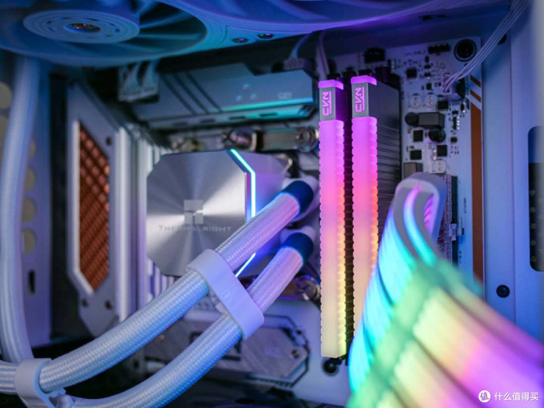 颜值性能俱佳,七彩虹CVN银翼DDR5内存