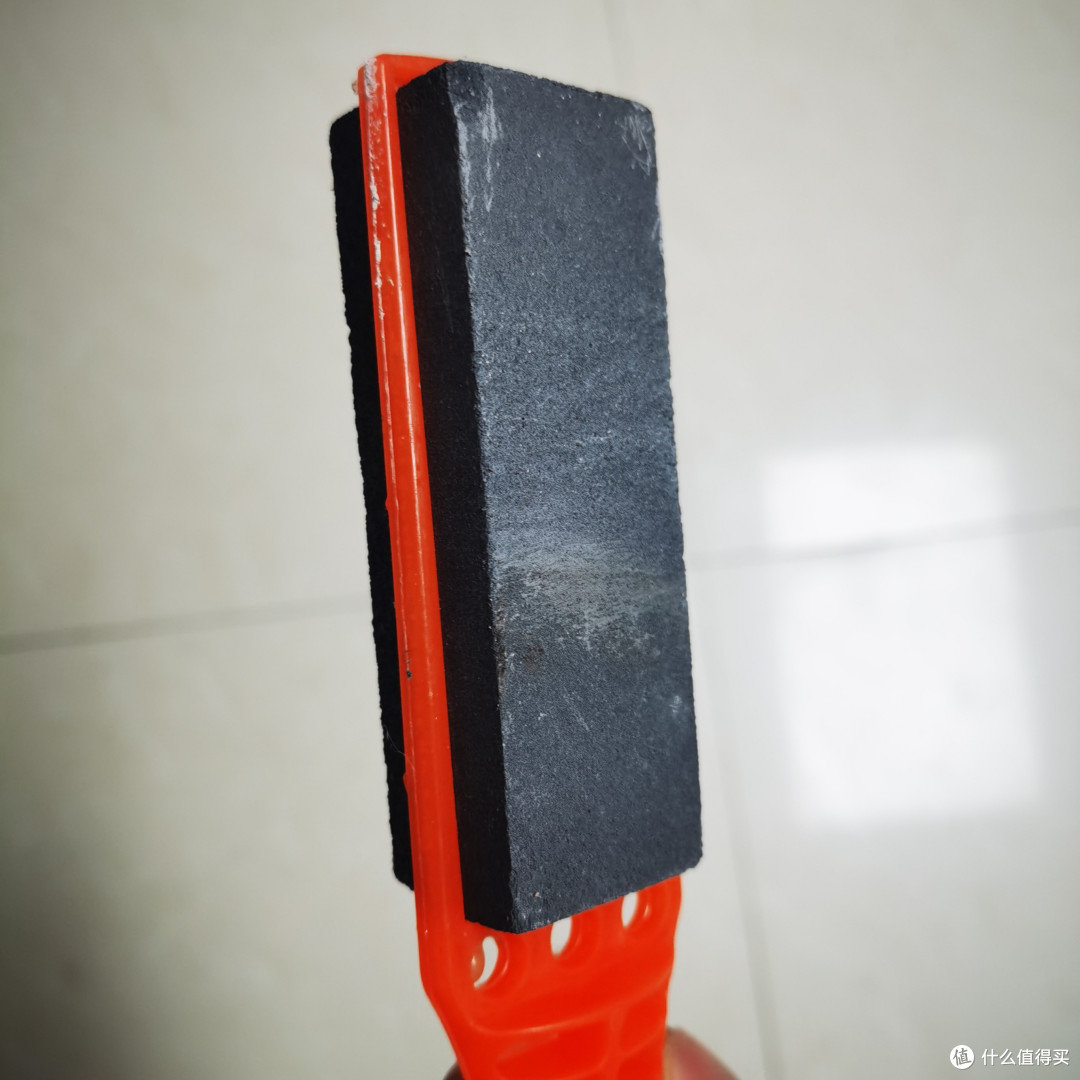 家装小改造,自己给卫生间定做了不锈钢门框