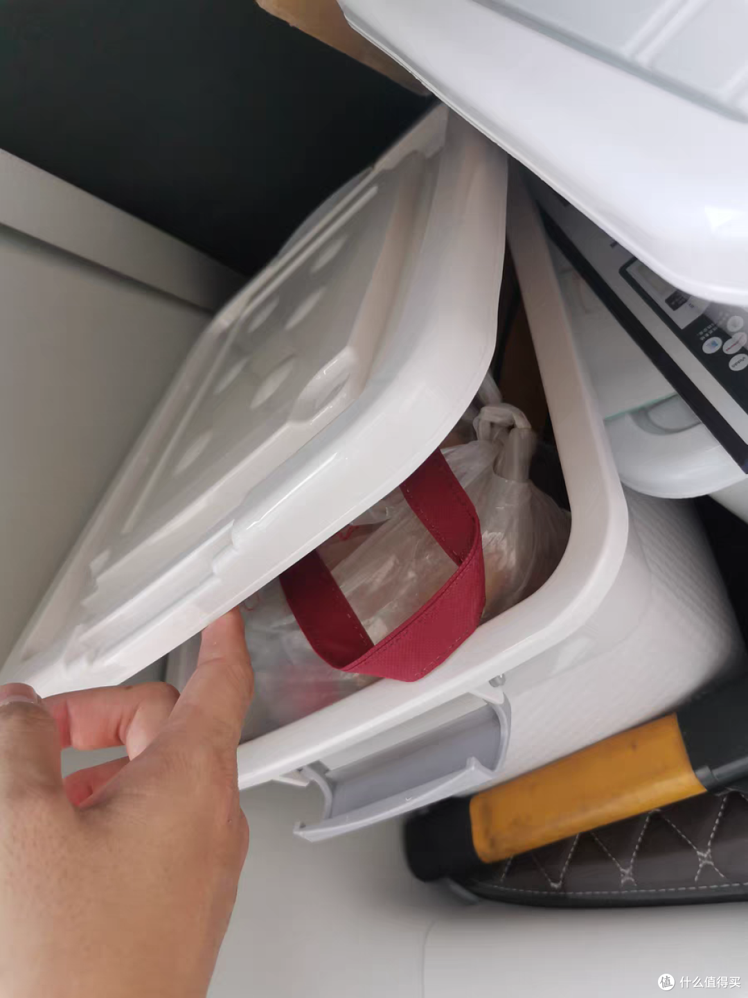沉浸式收纳：加厚特大号收纳箱
