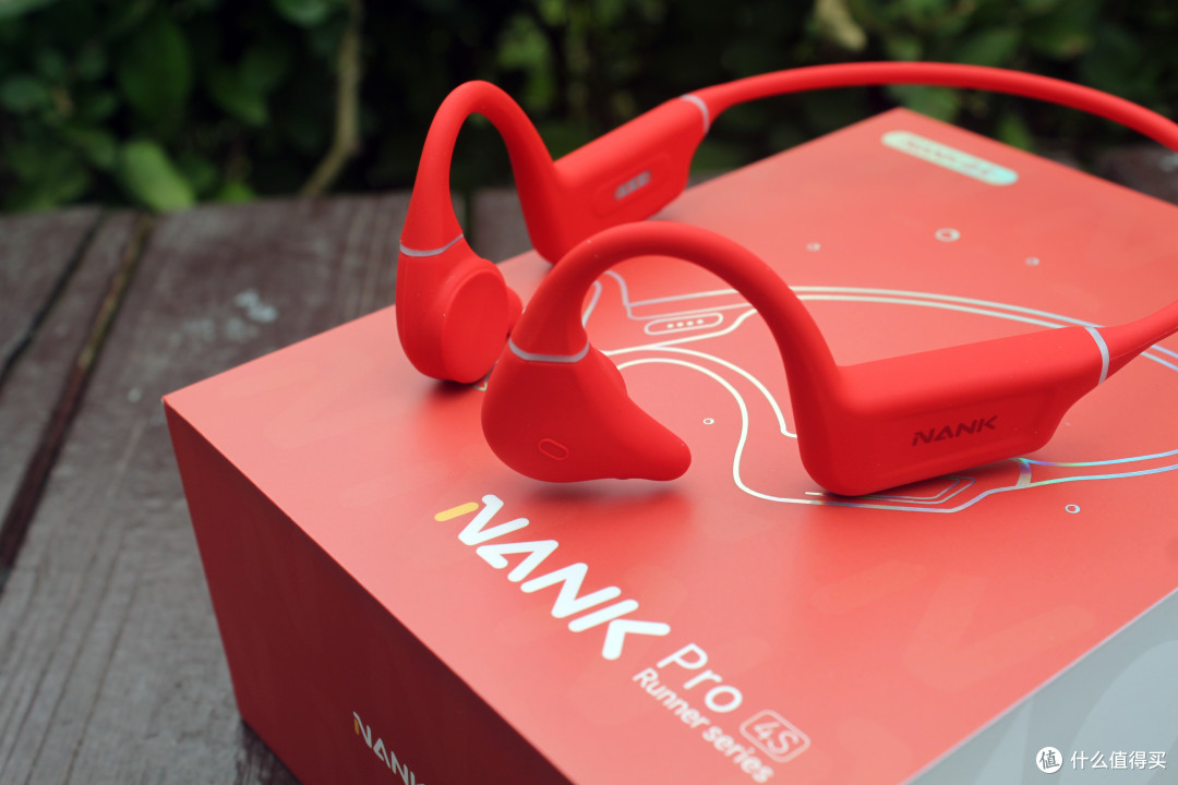 南卡Runner Pro 4S骨传导耳机:运动的过程时刻有音乐陪伴