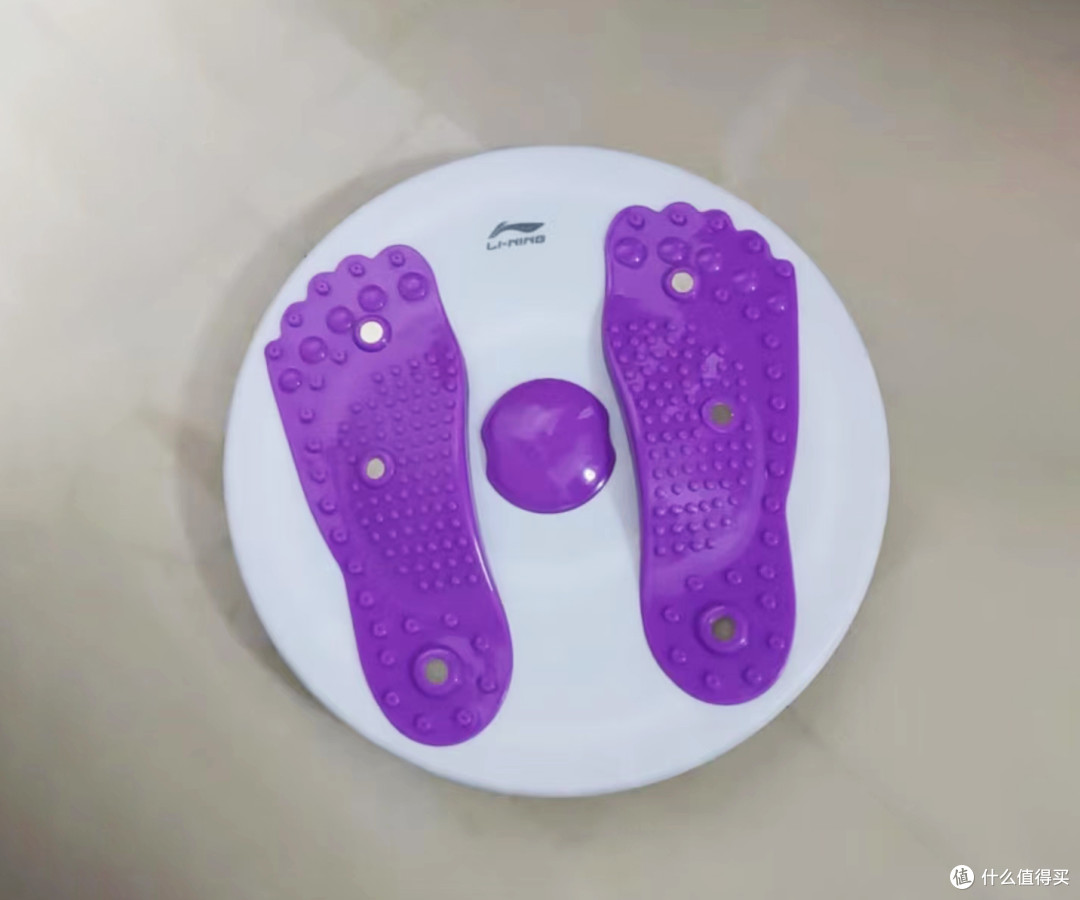 适合家用,占地比较小,容易收纳的健身器材推荐。
