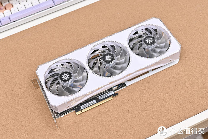 白色小清新主机——微星 B650M+影驰 4060Ti+乔思伯 U4 Mini 装机展示