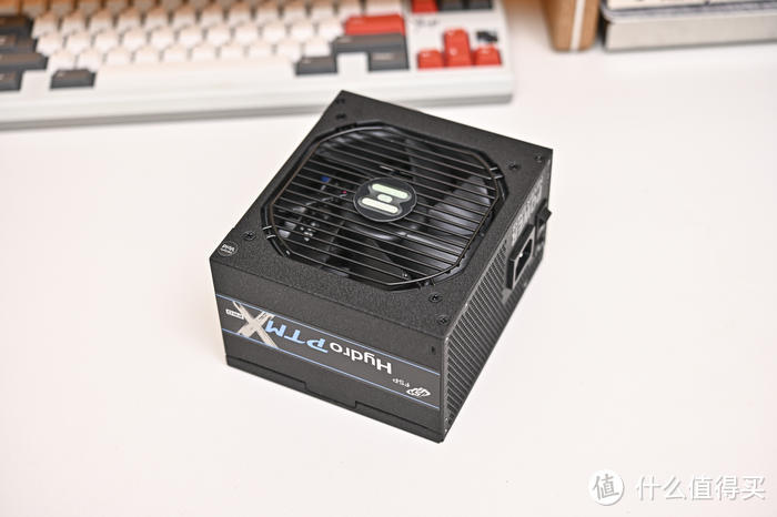 13cm 短身大功率 ATX3.0 电源——全汉 Hydro PTM X Pro1200W 白金全模组开箱体验