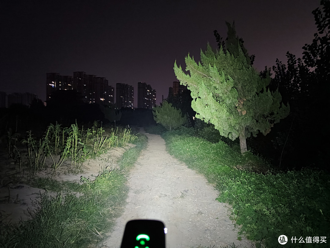 无线操控,远泛兼顾!迈极炫WF2500远近光自行车灯体验