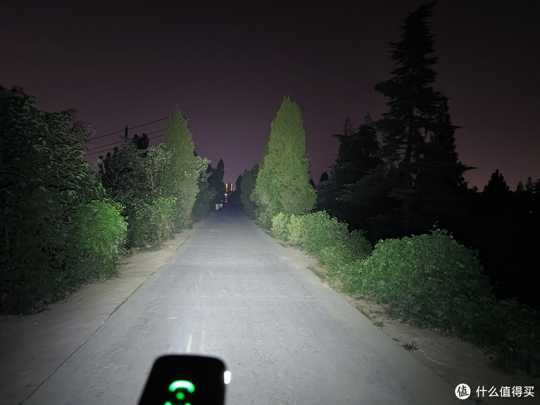 无线操控,远泛兼顾!迈极炫WF2500远近光自行车灯体验