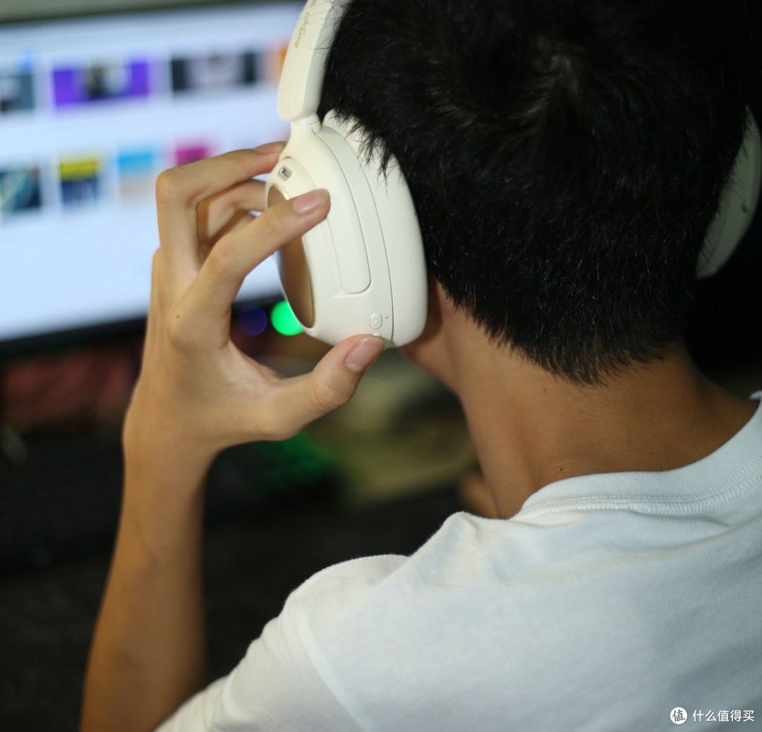 头戴耳机又出发烧级产品,灵野G6玩吃鸡真香