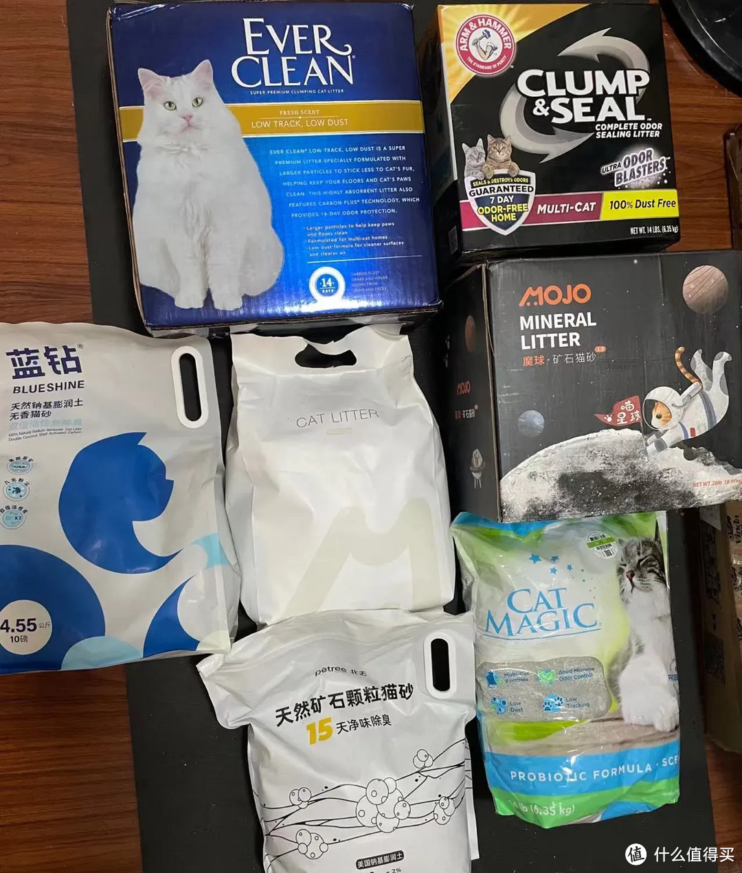 2023年膨润土猫砂选购指南|Ever Clean、Petree、铁锤、蓝钻、Catlink、MoJo魔球、CatMagic