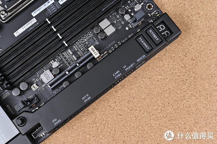 AM5 高性能主机搭建——ROG X670E-EXTREME+索泰 4090+追风者 P600S 装机展示