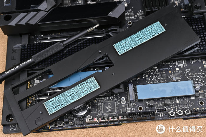 AM5 高性能主机搭建——ROG X670E-EXTREME+索泰 4090+追风者 P600S 装机展示