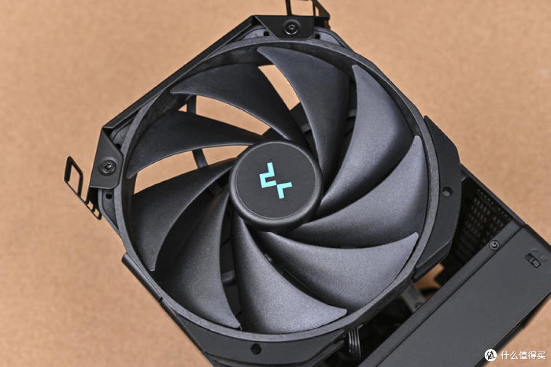 用阿萨辛4搭建数显风塔——华硕ProArtZ790+4080猛禽+九州风神CH560数显装机展示