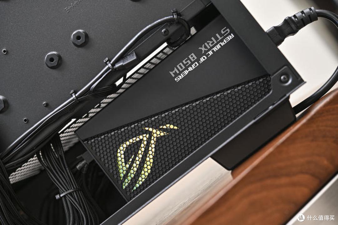 用阿萨辛4搭建数显风塔——华硕ProArtZ790+4080猛禽+九州风神CH560数显装机展示