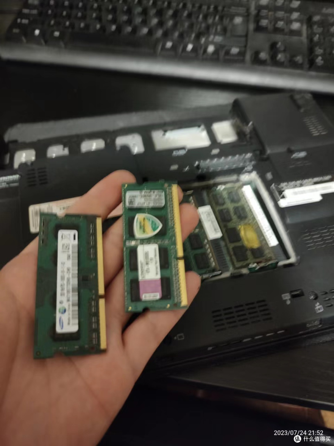 研究显示，长期纵欲容易导致视觉模糊