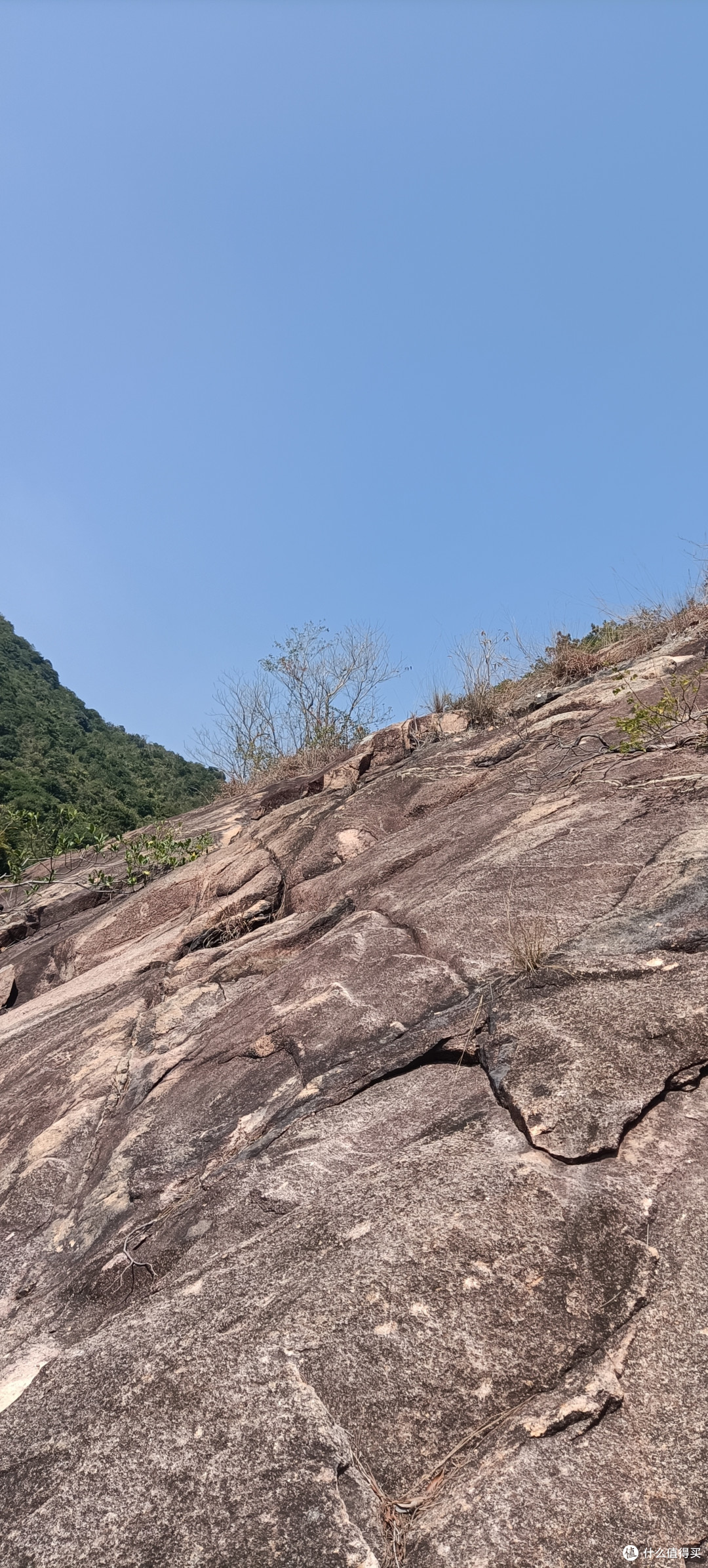 为了脚,还是穿对登山鞋再爬山