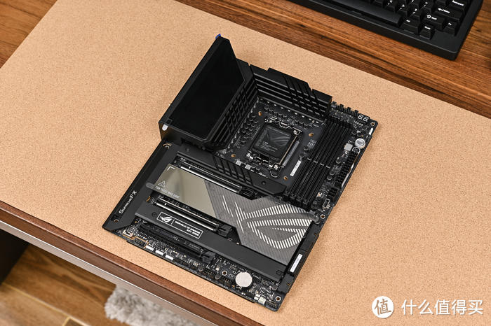 ROG Z790 HERO+龙神三代+恩杰 H7 Flow 装机展示