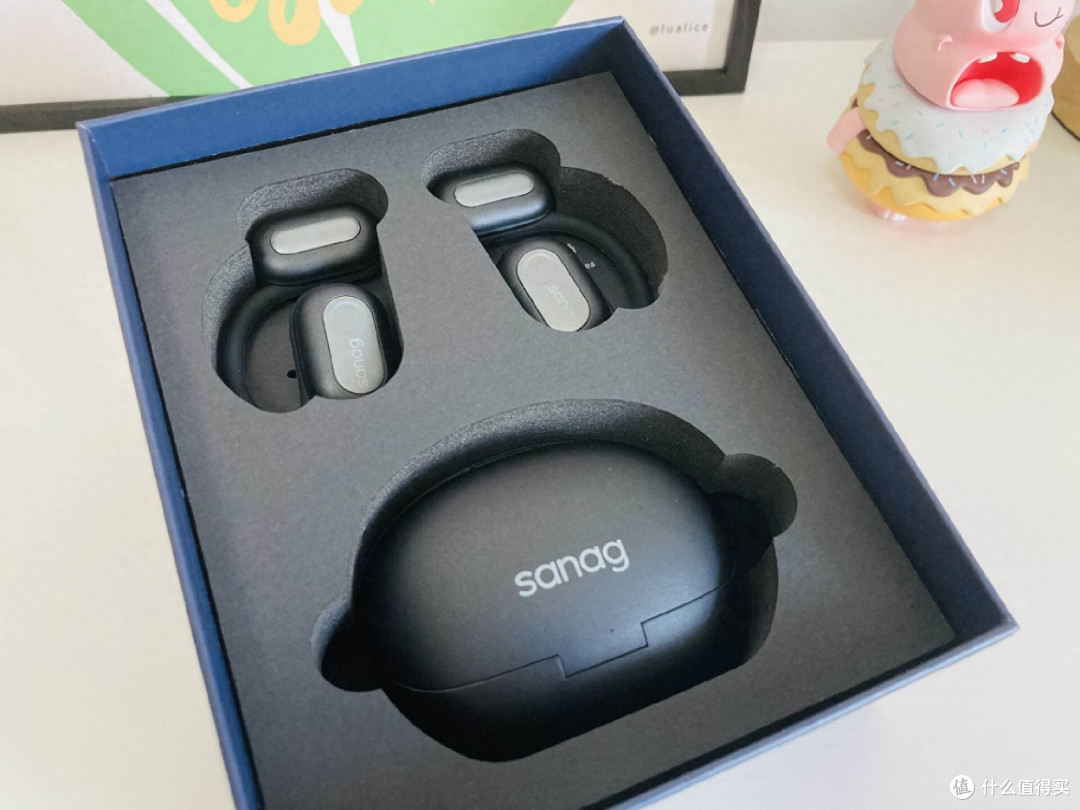 sanag塞那Z65S Pro Max炫酷开放式耳机佩戴舒适,音质更出色