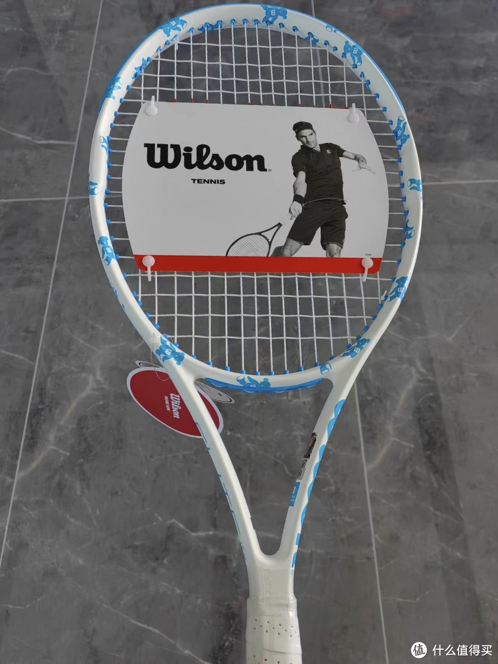 适合初学者的wilson网球拍，小熊联名很漂亮