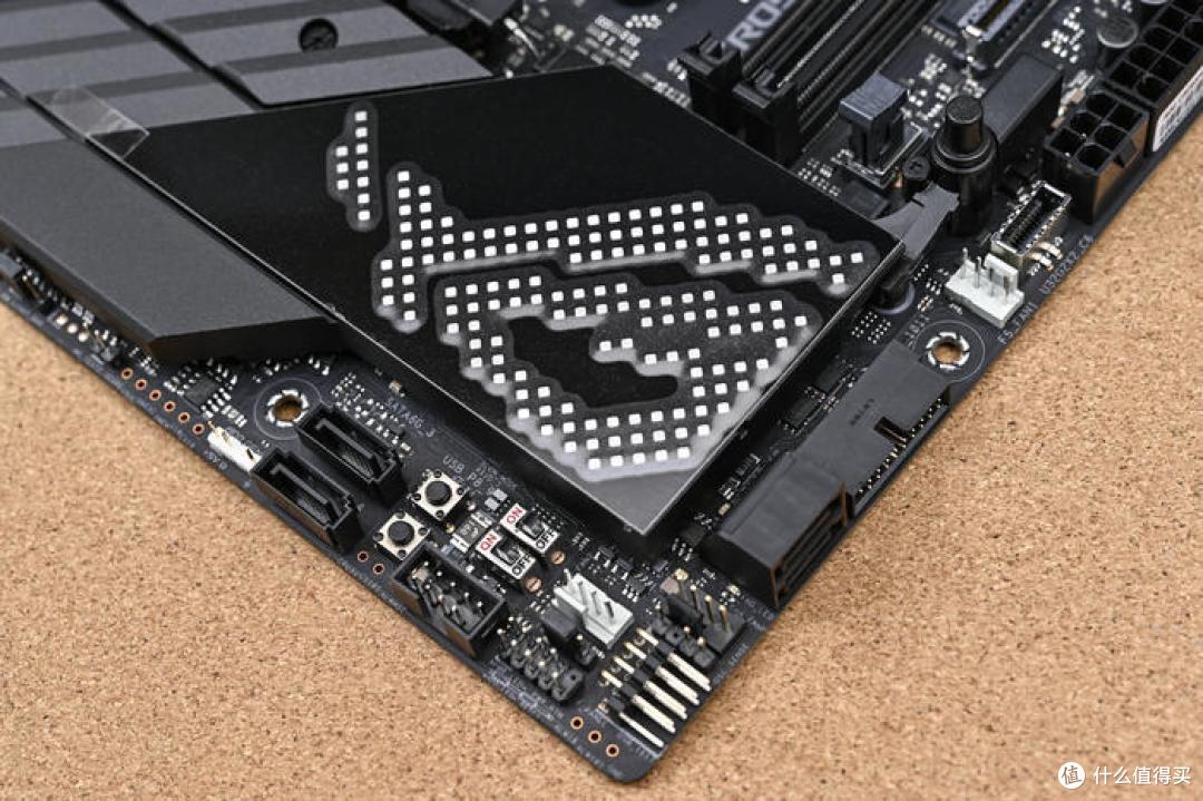 全能小视界——ROG X670E-GENE+4080 猛禽+机械大师 C30Pro 装机展示