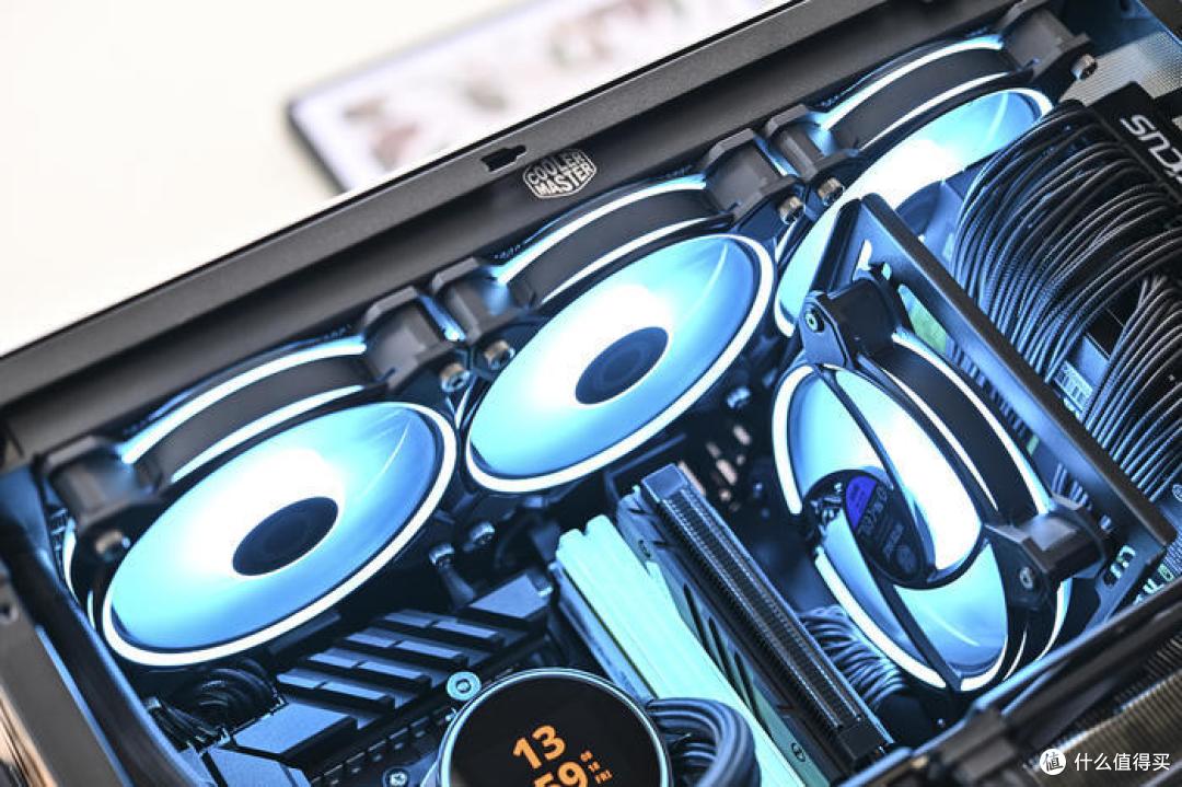全能小视界——ROG X670E-GENE+4080 猛禽+机械大师 C30Pro 装机展示
