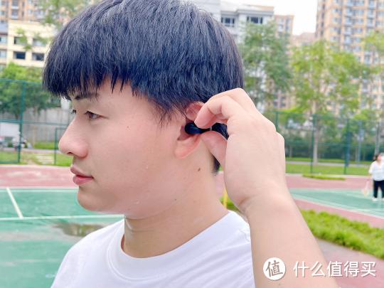 体验不入耳塞那Z51耳机，AI智能助力办公，耳夹式设计不挑耳型！