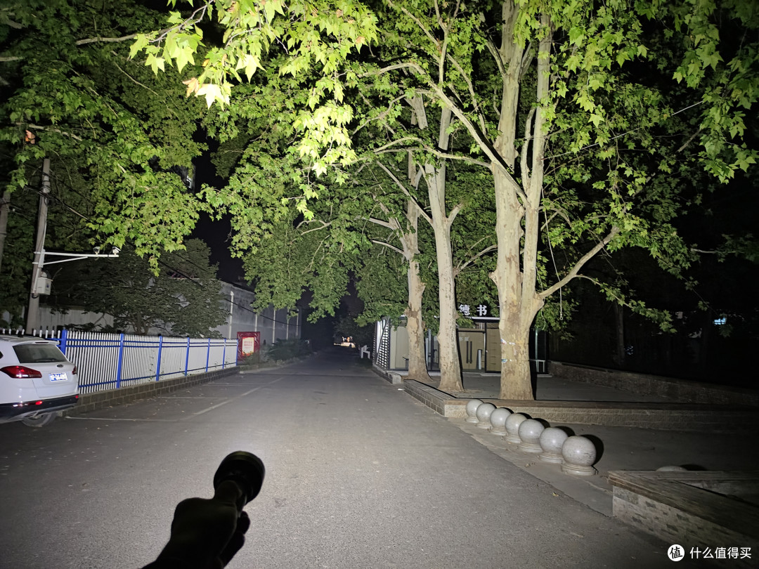 远泛兼顾的紧凑之作,Sofirn索菲恩IF30拨盘式强光手电体验