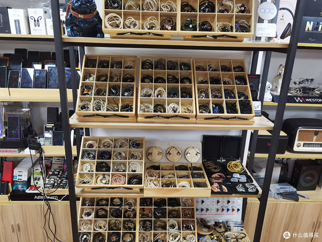 知音堂门店耳塞样品区