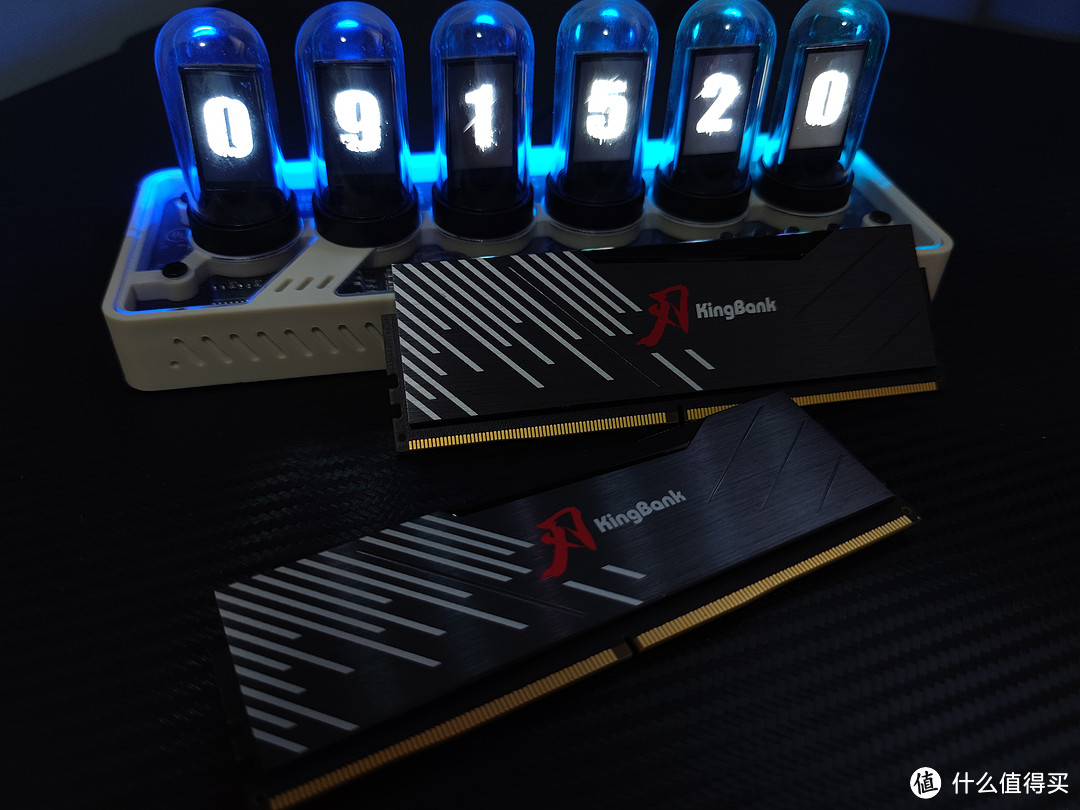 让游戏游刃有余,金百达黑刃DDR5 6800高端电竞内存实测!
