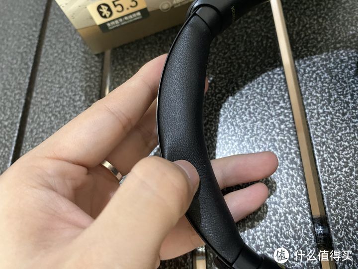 iKF Solo新品降噪耳机实测体验，蓝牙耳机怎么选？想入手一款性价比高的头戴式耳机怎么选？