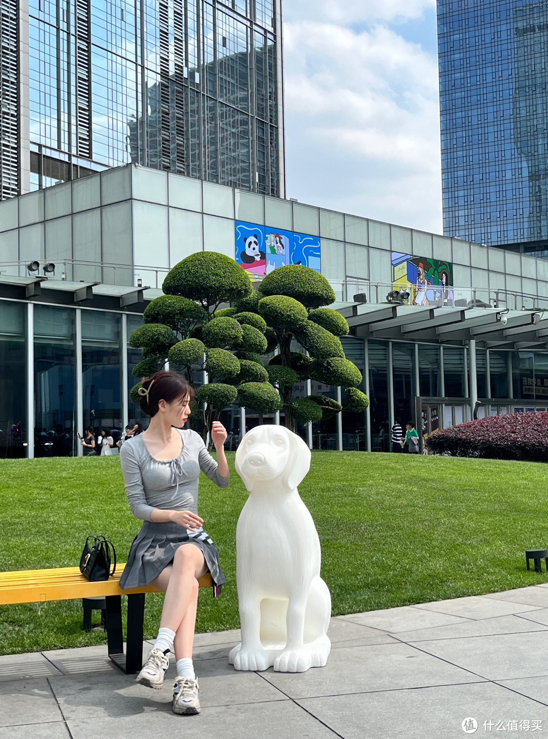 摩登优雅,黑丝学姐JK制服夏季套装点亮你的时尚风采!