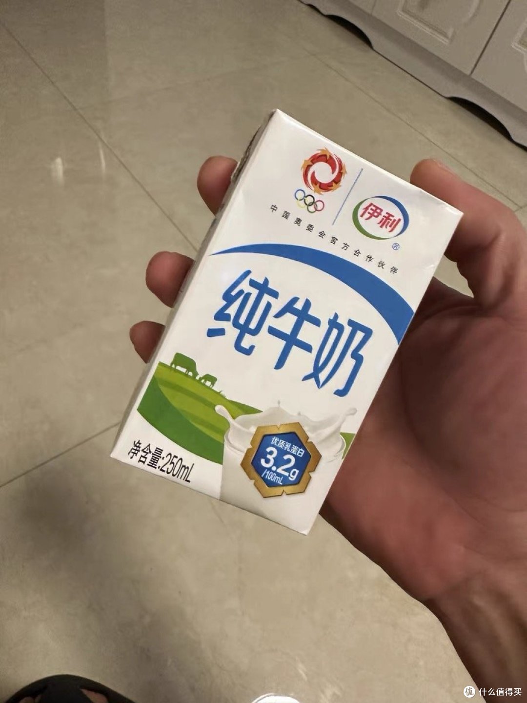 宝藏乳品之伊利纯牛奶