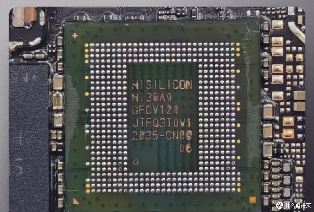 2023手机圈:华为Mate60pro才是王炸,看这5个亮点,不服不行!