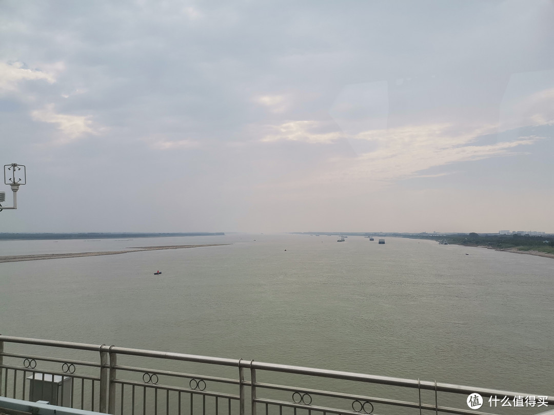 湖北荆州长江大桥