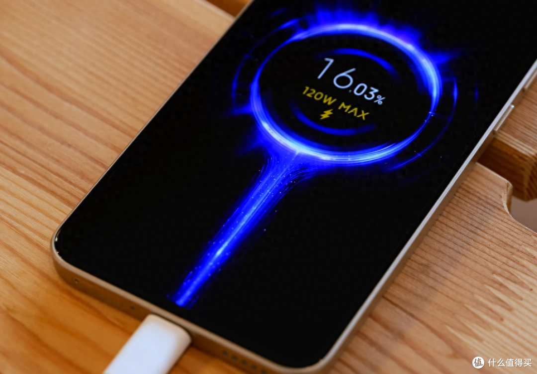 RedmiK60至尊版:配置不抠搜,3599元就能买24GB+1TB太良心