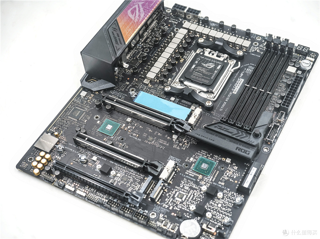 大海景房+显卡吊装——联力包豪斯O11D EVO XL机箱+ROG X670E-E主板+4080追风多形态装机
