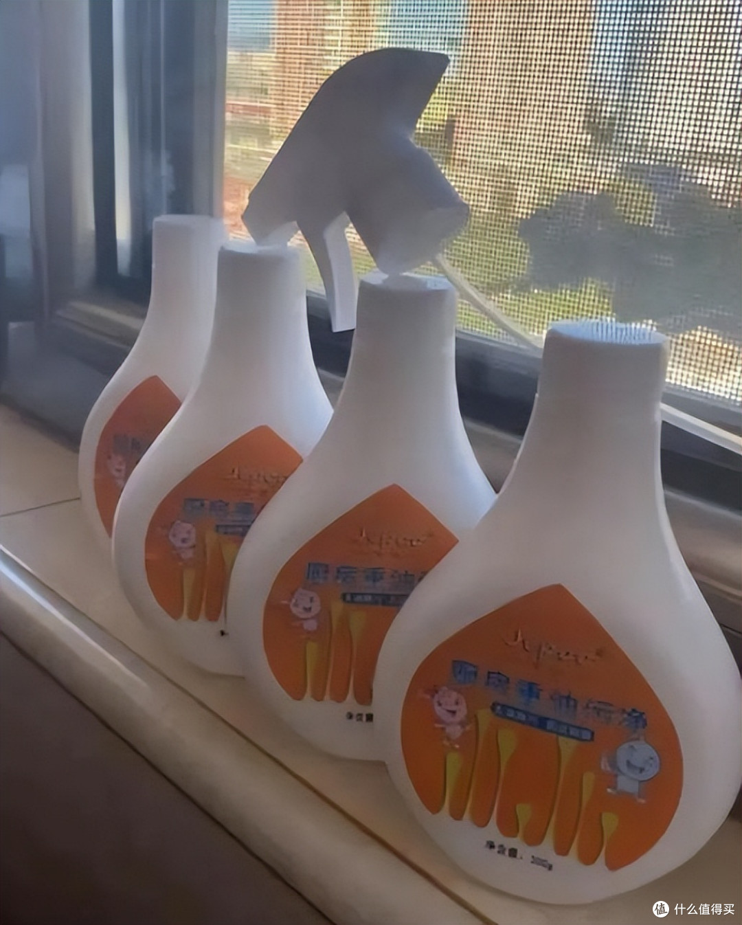 开油烟机时,是“开窗”还是“关窗”?若不是师傅提醒,一直做错
