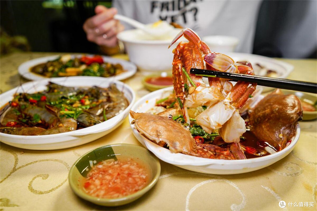 中国美食界的一座“孤岛”,只是宵夜就让人痴迷,是真的懂吃会吃