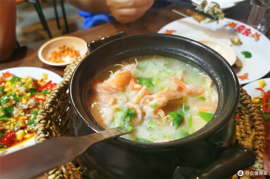 中国美食界的一座“孤岛”,只是宵夜就让人痴迷,是真的懂吃会吃