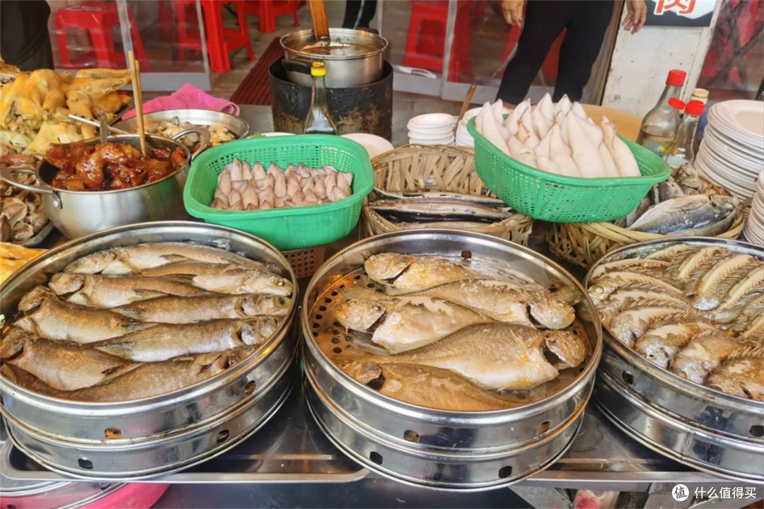中国美食界的一座“孤岛”,只是宵夜就让人痴迷,是真的懂吃会吃