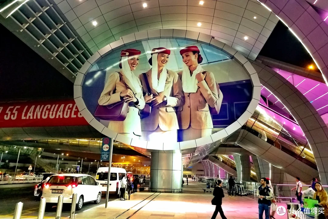 曾经的空中皇帝,空客A380双层巨无霸!阿联酋航空商务舱乘机体验,来了!