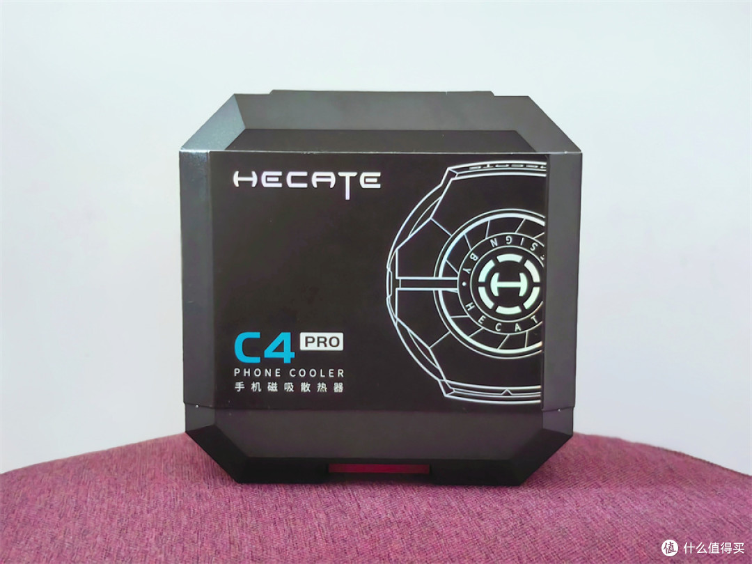 漫步者C4 Pro磁吸散热器实测,20W制冷,15W充电,边散热边充电,真硬核