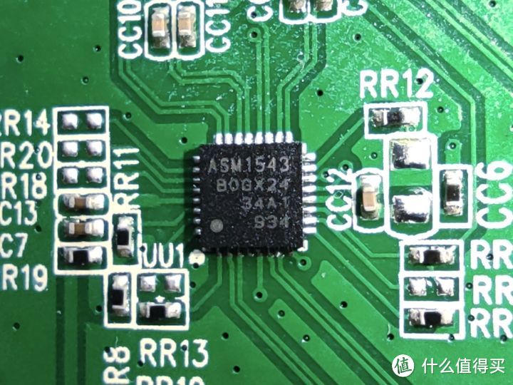 闲得一只优越者USB3.0双位硬盘底座Y-ST03004遂拆而折腾之