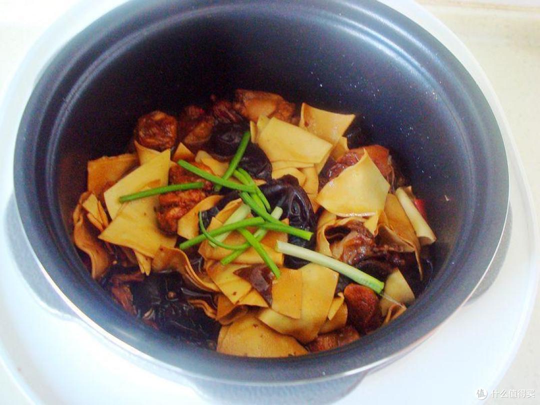 吃牛羊肉不如吃它,一锅出来,营养美味真全面