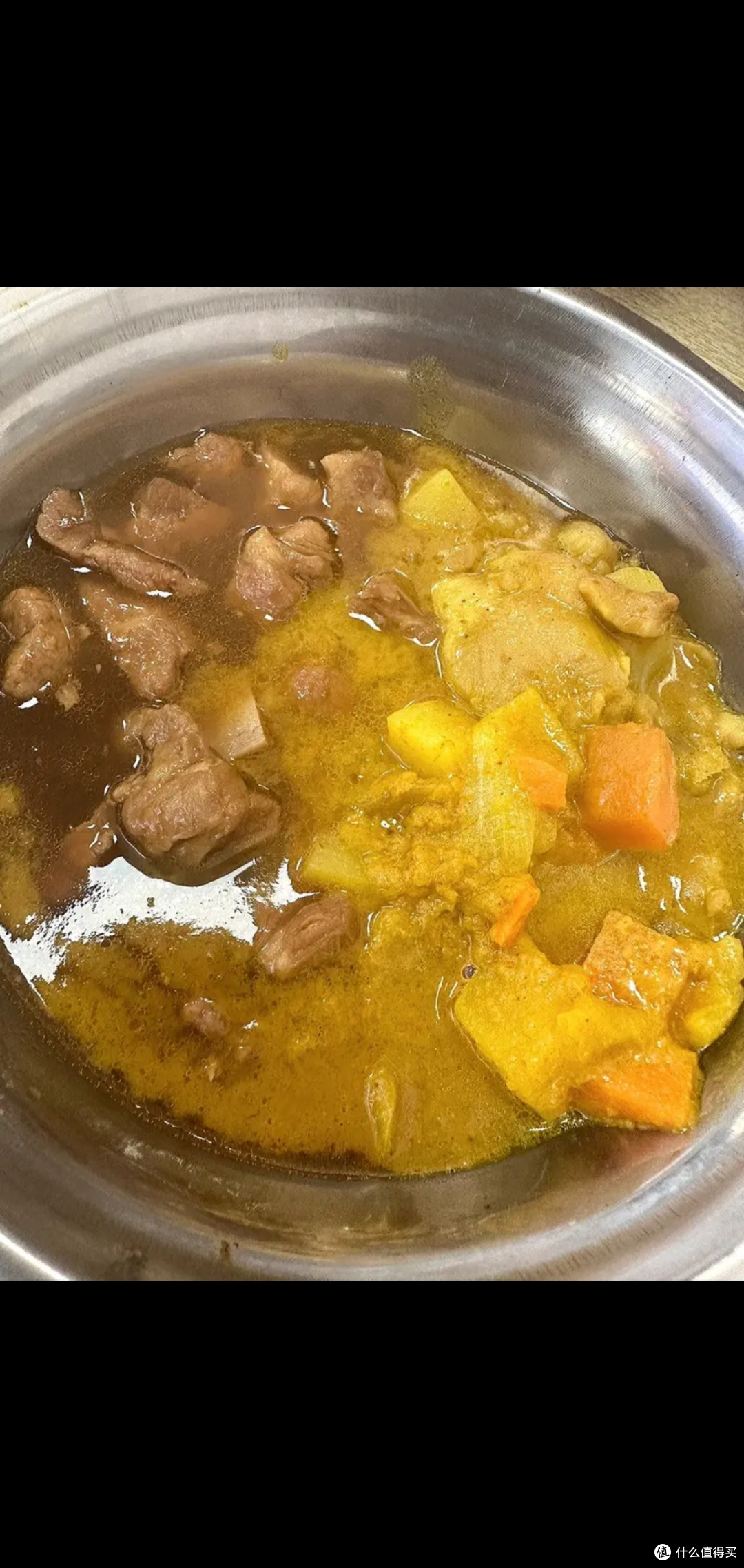 自己在家做一桌小菜:鱼香肉丝、梅干菜扣肉、小炒排骨与方便面的完美搭配