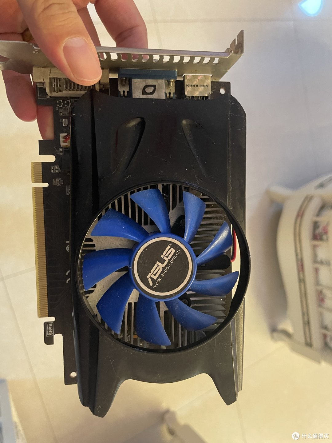 45 元捡漏一台 PS2 游戏机，开启怀旧模式