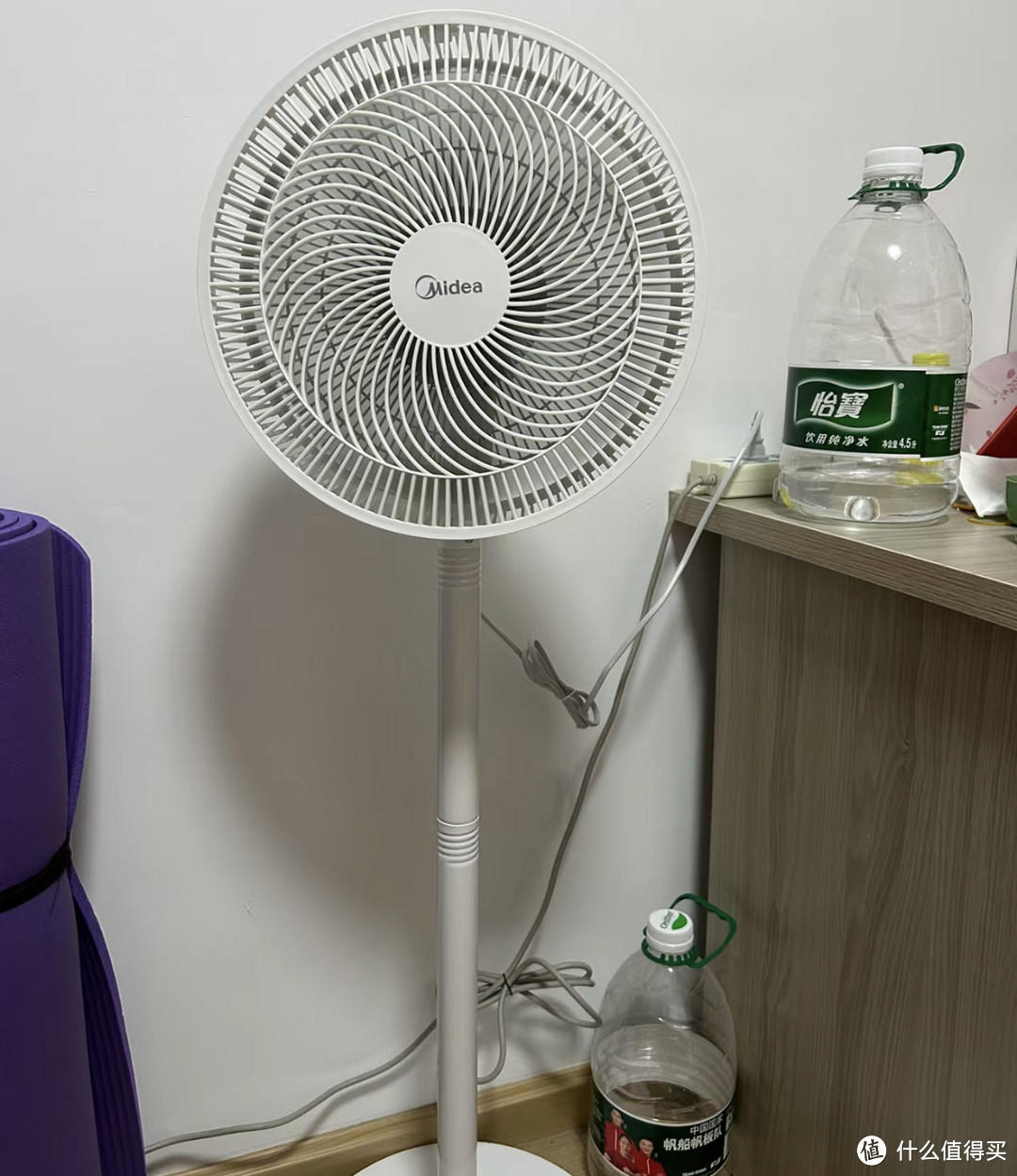 落地扇很好用,比空调省电