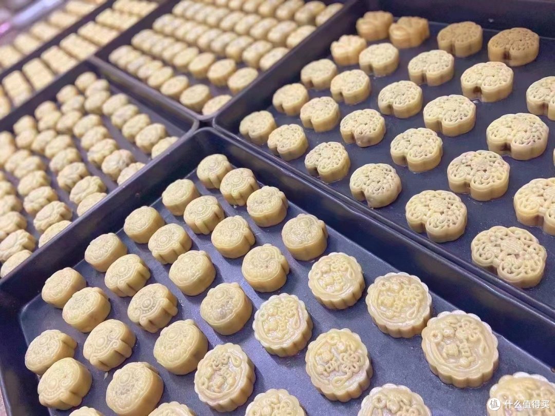 自己动手感受一下做月饼