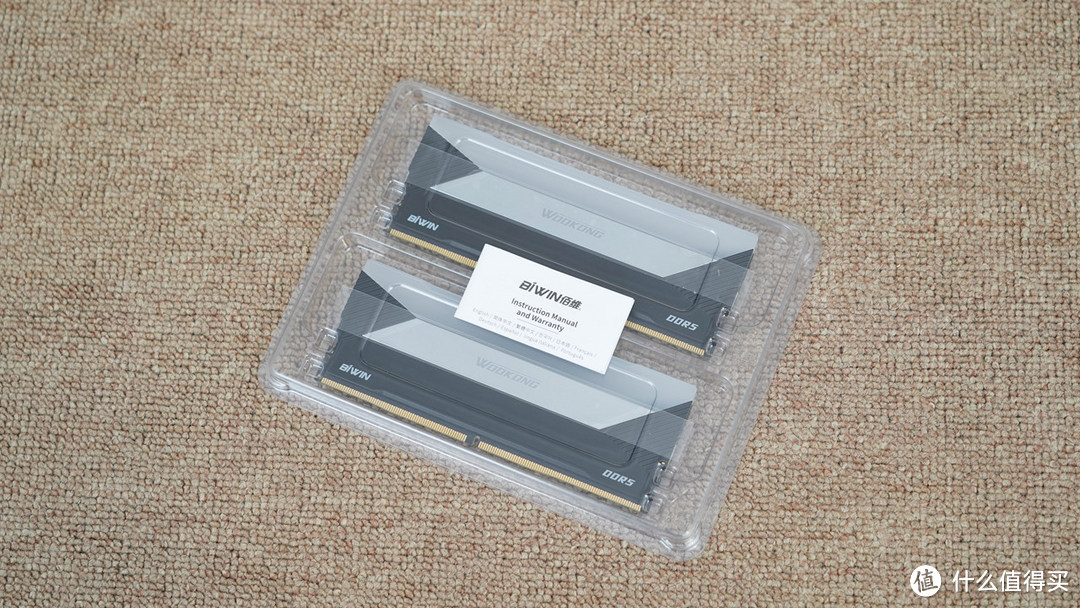 灯效与高频的完美结合，佰维WOOKONG DX100 DDR5 6800内存体验分享